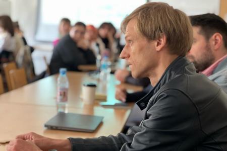 dyrektor Archiwum Nauki PAN i PAU Adam Korczyński wśród uczestników wykładu