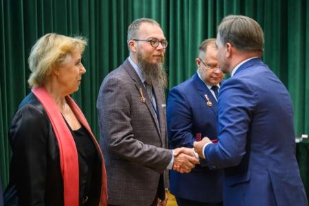 Marcin Hlebionek otrzymuje odznakę „Zasłużony dla Kultury Polskiej”