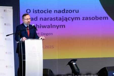 Robert Degen w czasie wykładu