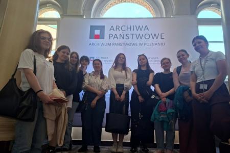W Archiwum Państwowym w Poznaniu z dr Julią Wesołowską